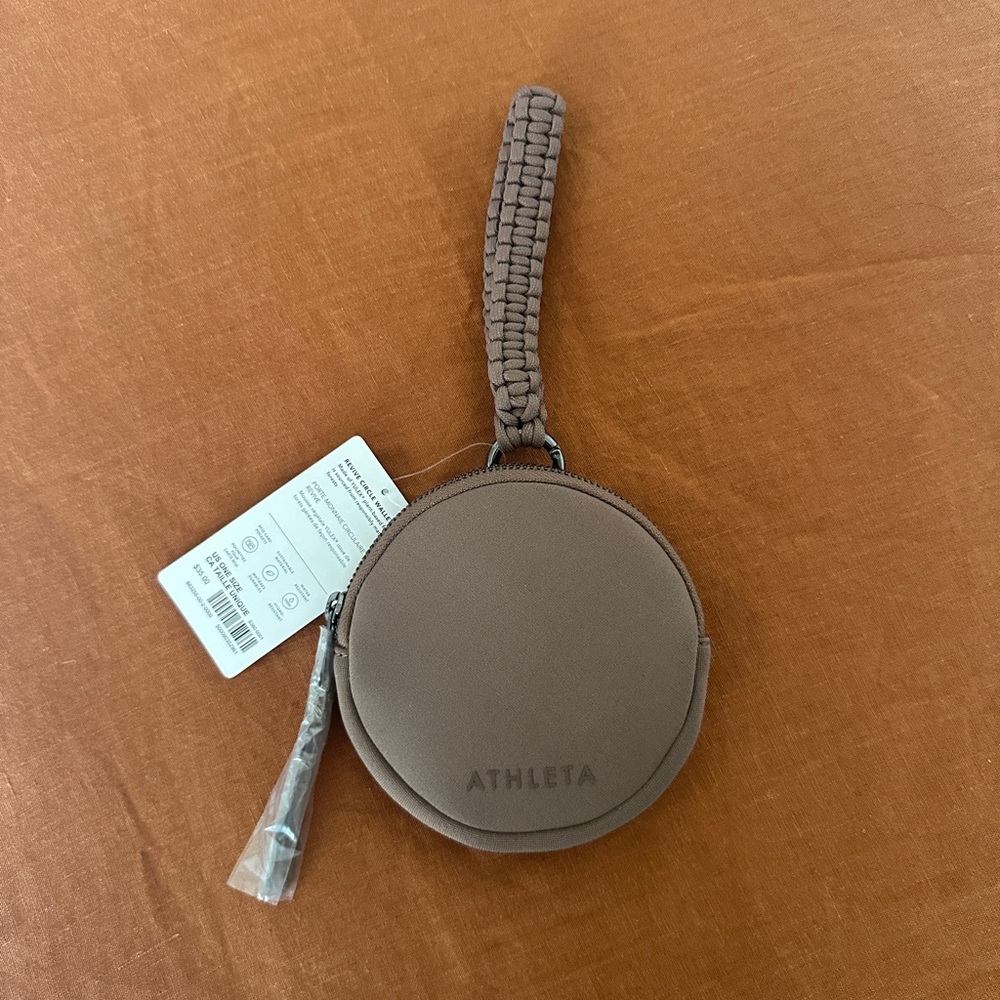 Athleta Brown Revive Circle Wallet